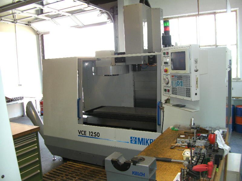 Bearbeitungszentrum Mikron VCE 1250